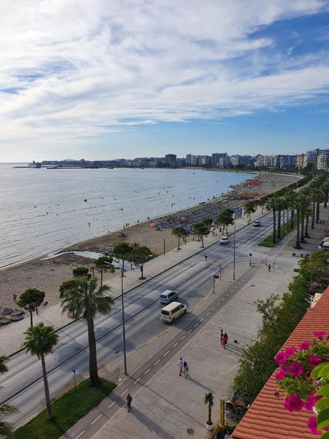 Lungomare Apartment Vlore Bagian luar foto