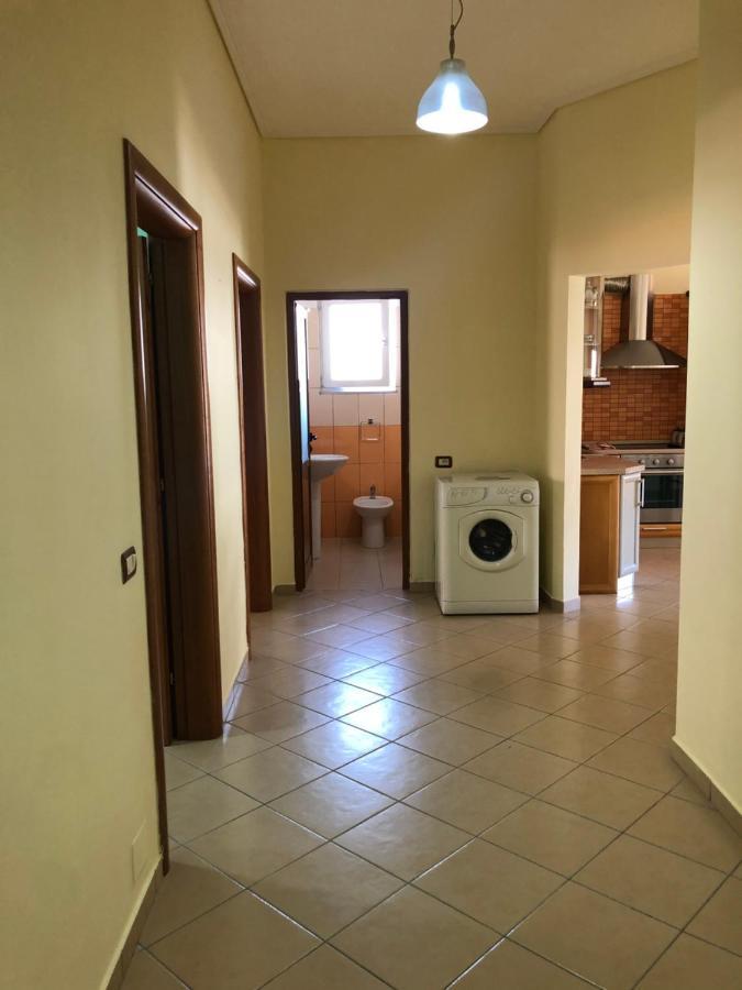 Lungomare Apartment Vlore Bagian luar foto